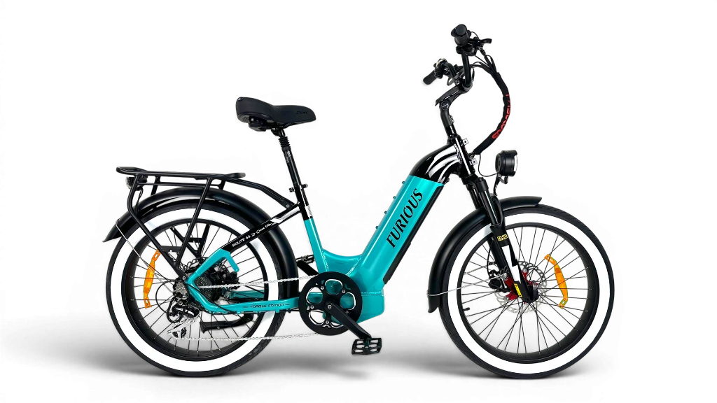 Route 66 X-Class - Aqua-Photoroom.webp